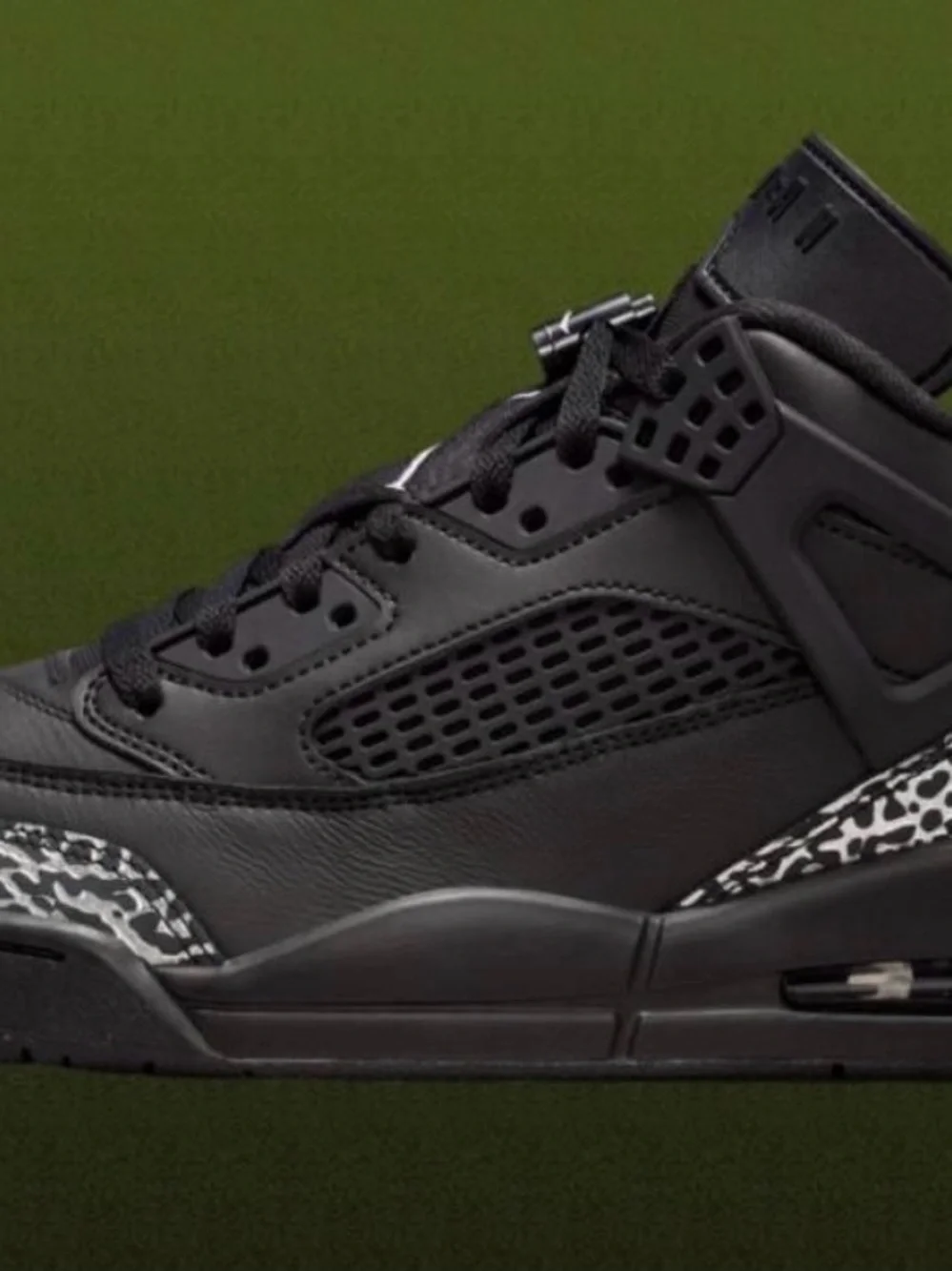 Jordan Spizike Low